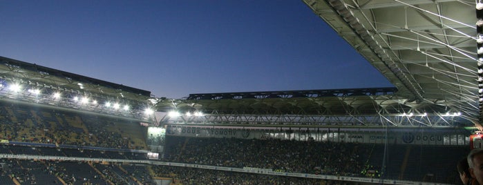 Ülker Stadyumu Fenerbahçe Şükrü Saracoğlu Spor Kompleksi is one of İstanbul'da En Çok Check-in Yapılan Mekanlar.