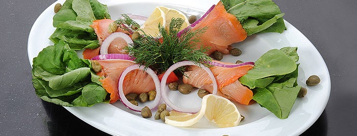 Beluga Fish Gourmet is one of Mişel'in Kaydettiği Mekanlar.