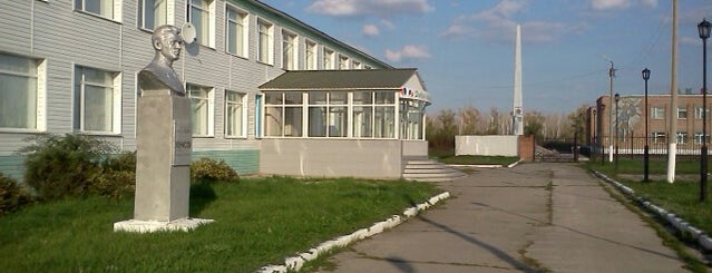 Хрящёвка is one of Lugares favoritos de Дмитрий.