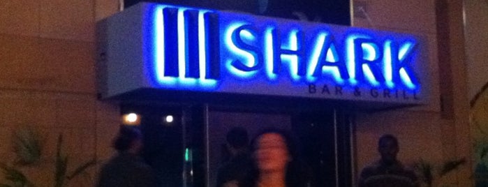 Shark Bar & Grill is one of Tempat yang Disukai Jason.