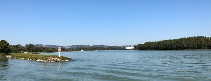 Landgasthof Dieplinger is one of Danube by bike.