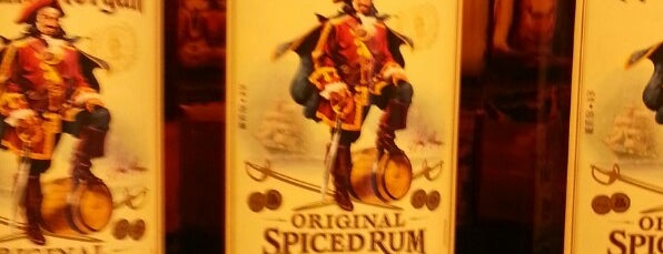 ABC Fine Wine & Spirits is one of สถานที่ที่ Andrii ถูกใจ.