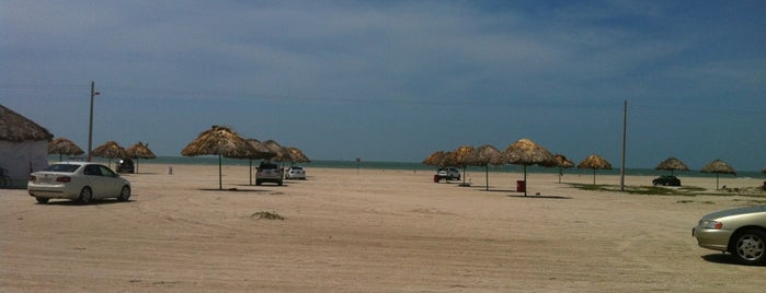 Playa Norte is one of Orte, die Gilmer gefallen.