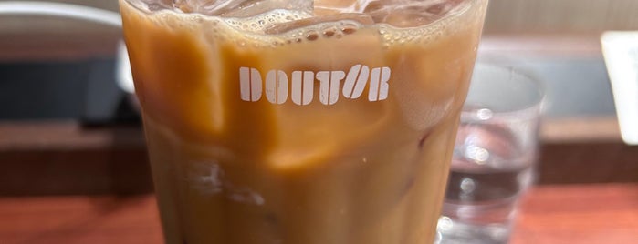 Doutor Coffee Shop is one of Top picks for Cafés 2.