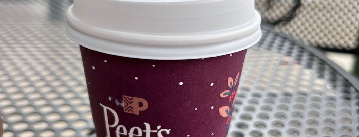 Peet's Coffee & Tea is one of Coffee & Wifi.
