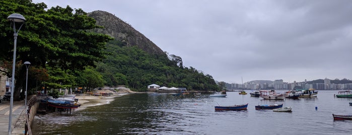 Praia de Jurujuba is one of Praias de Niterói.