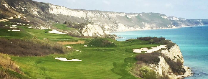 Thracian Cliffs Golf & Beach Resort is one of Tempat yang Disukai Anastasiya.