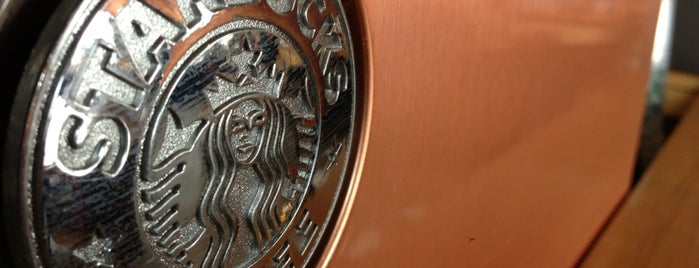 Starbucks is one of Lugares favoritos de Estepha.