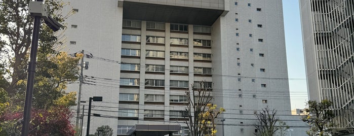 船橋市役所 is one of 日本の市の人口順位トップ100.
