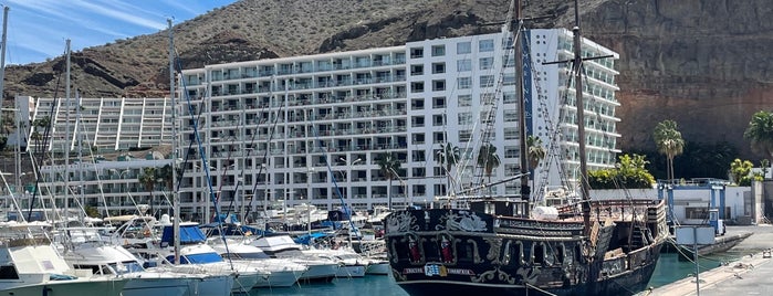 Puerto Deportivo is one of Gran Canaria Puerto Rico.