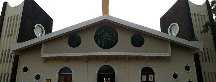 Catedral De San Blas, Ciudad del Este is one of Lugares favoritos de Jane.