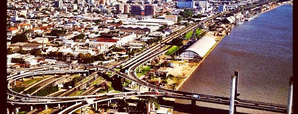 Porto Alegre is one of สถานที่ที่ George ถูกใจ.