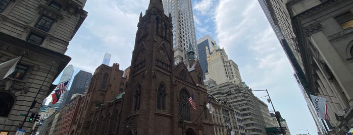 Fifth Avenue Presbyterian Church is one of favorite places.