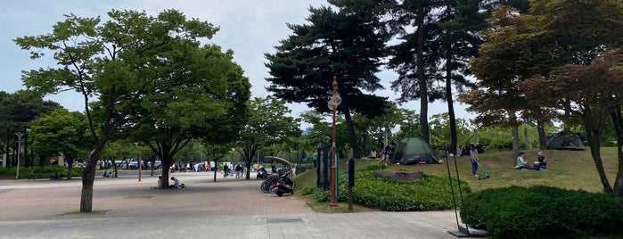 평화의공원 is one of 여행/피크닉.