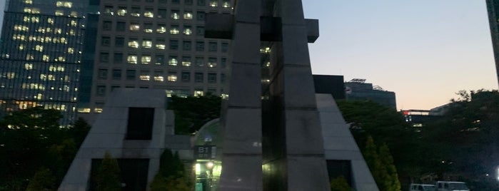 세종로공원 is one of Gwanghwamun (Jongno-gu).