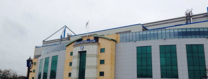 The Chelsea FC Megastore is one of Tempat yang Disukai Jose.