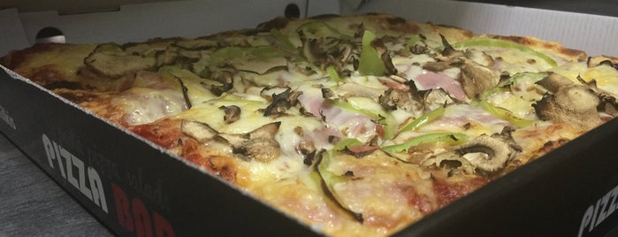 Pizza Bar is one of Spiridoula 님이 저장한 장소.