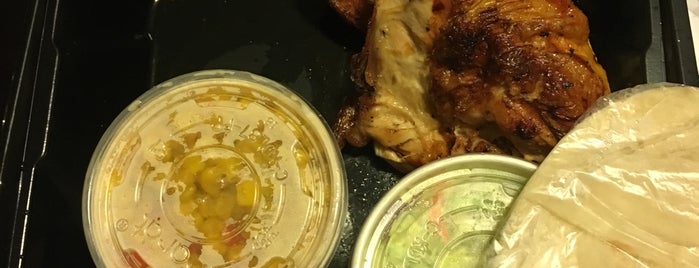El Pollo Loco is one of Davidさんのお気に入りスポット.