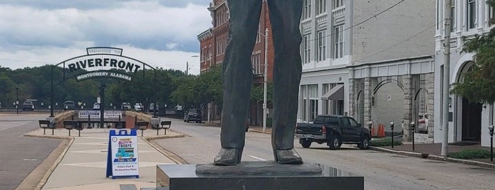 Hank Williams Statue is one of Iconic Alabama.