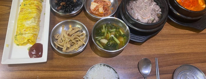 솔모랑 깡장집 is one of 韓国・서울【食事】.