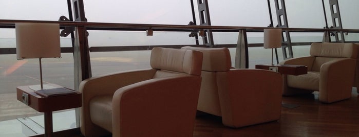Alitalia Lounge is one of Airport Lounge.