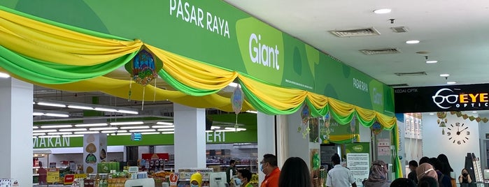 Giant Supermarket is one of All-time favorites in Malaysia.