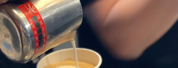 Emirati Coffee Roastery is one of DXB 🇦🇪.