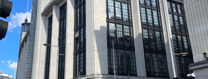 Northcliffe House is one of Jay : понравившиеся места.