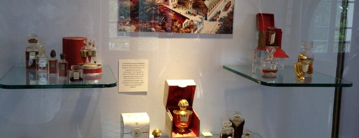 Musée International de la Parfumerie is one of Tempat yang Disukai Ceyda.