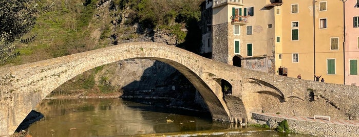 Ponte Vecchio di Dolceacqua is one of Italy.