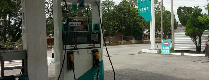 Petronas Batu Rakit is one of Fuel/Gas Stations,MY #8.