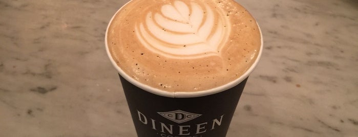 Dineen Coffee is one of Caroline'nin Beğendiği Mekanlar.