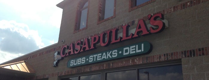 Casapulla's is one of Lynda : понравившиеся места.