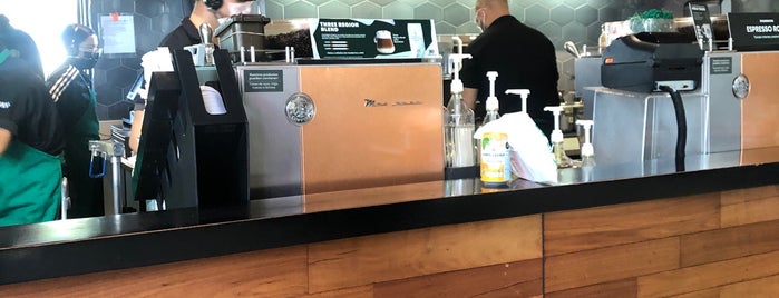 Starbucks is one of Eduardo'nun Beğendiği Mekanlar.