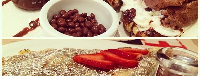 Max Brenner Chocolate Bar is one of crys 님이 저장한 장소.