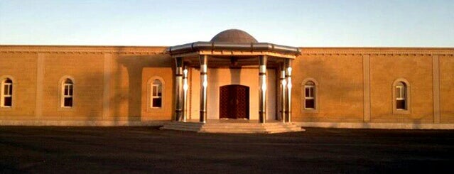 قصر القصور is one of Locais curtidos por Majed.