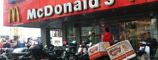 McDonald's is one of Mustafa : понравившиеся места.