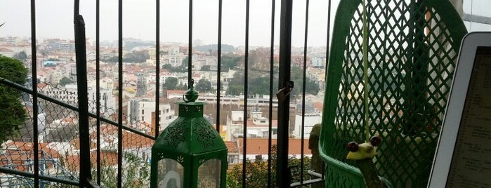 Lost In - Esplanada Bar is one of Cafés de Lisboa.