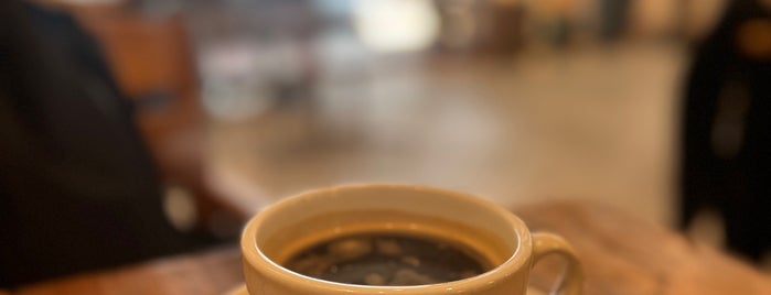 Cafe Bolt is one of Juha's Tokyo Favorites.