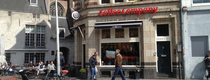 Coffee Company is one of Javanaise.