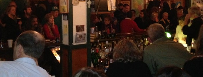 J. Patrick's Irish Pub is one of Posti salvati di Joe.