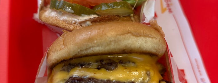 In-N-Out Burger is one of New LA neighborhood!.