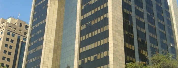 Faria Lima Tower is one of Empresas 05.