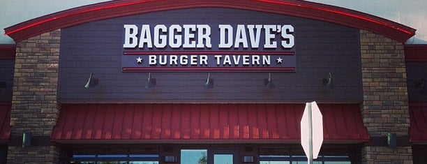 Bagger Dave's is one of Lugares favoritos de Jessica.