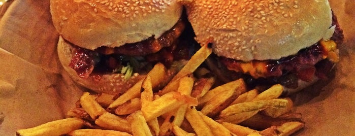 Brooklyn, The Taste Factory is one of Athens Burger Hangouts.