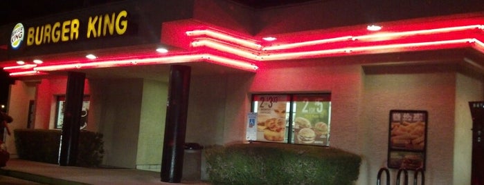 Burger King is one of Tempat yang Disukai Kris.