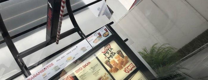 KFC Tibas is one of Eyleen : понравившиеся места.