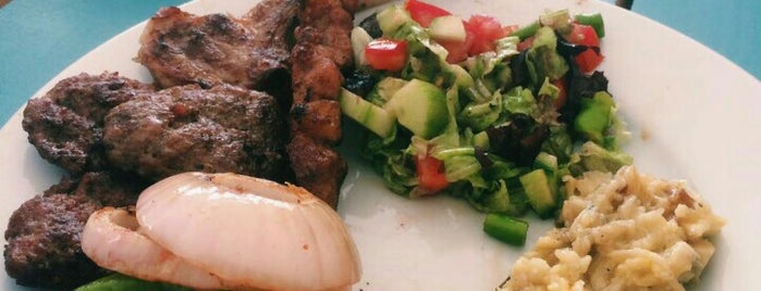 Lezzet Durağı Steak House is one of Locais curtidos por Özlem.