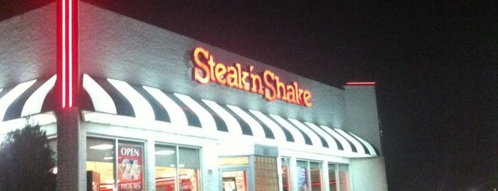 Steak 'n Shake is one of Lieux qui ont plu à BigPhatPastor.
