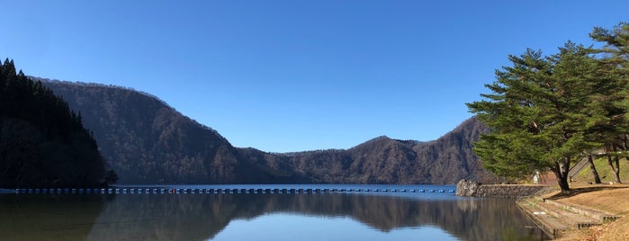 沼沢湖 is one of สถานที่ที่ Minami ถูกใจ.